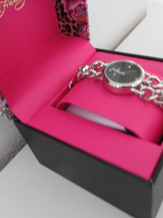 (#140) Ed Hardy Women’s Silver Watch Chain Link Band With Skull Wings Black Dial main image 6